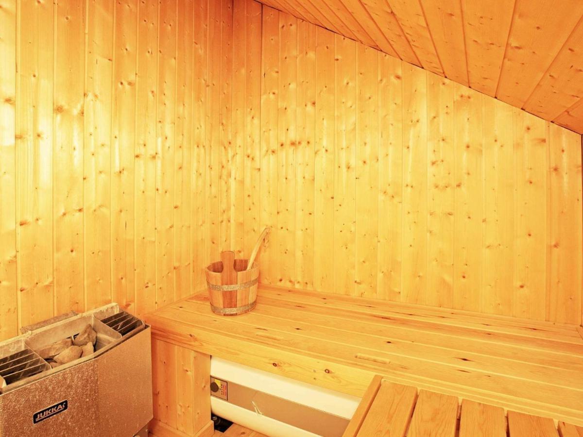 8 Person Holiday Home In Hejls Exterior foto