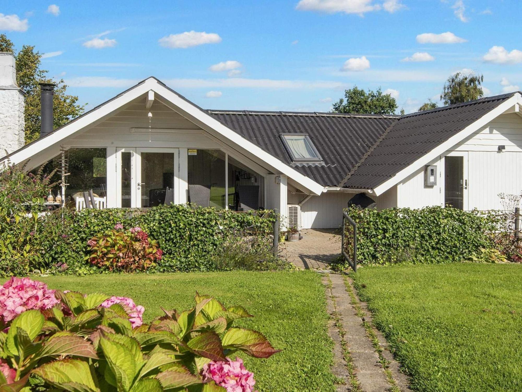 8 Person Holiday Home In Hejls Exterior foto